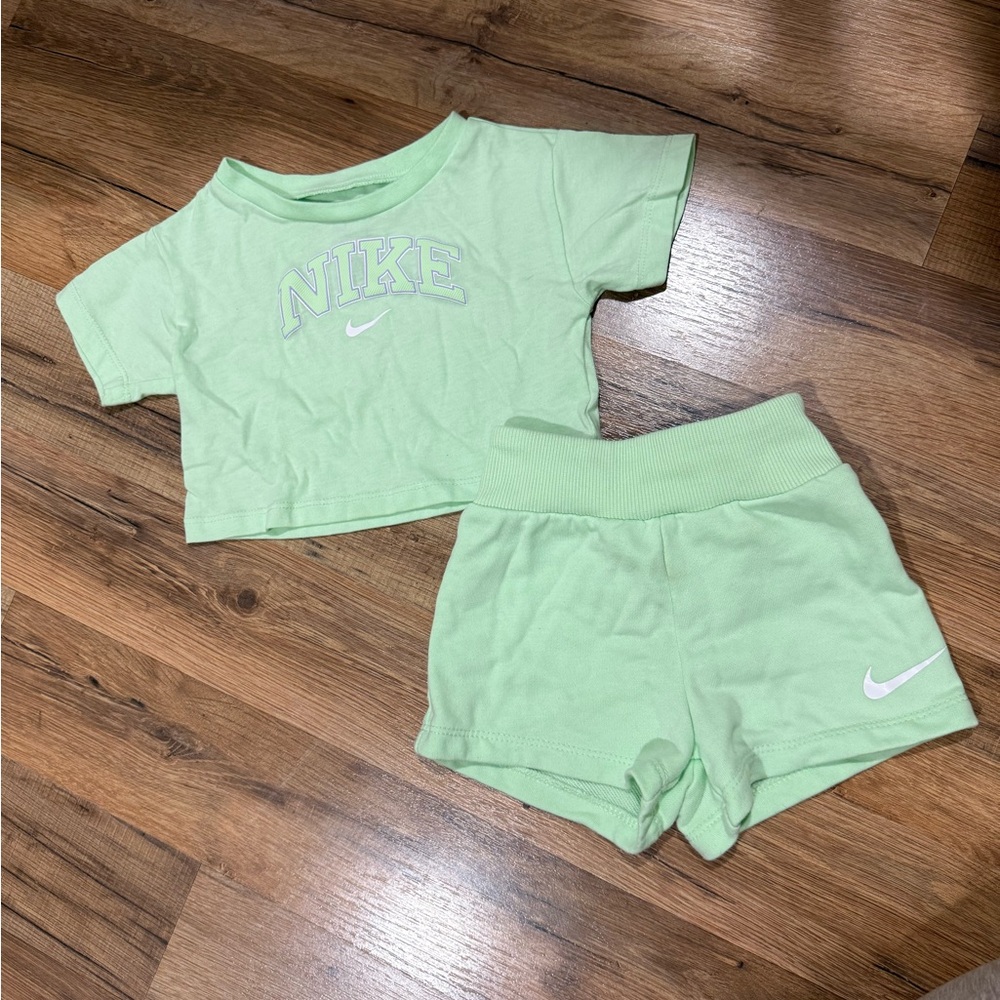Nike Green Baby Outfit Set